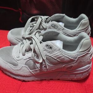 Saucony Light Grey Suede Mesh Sneakers